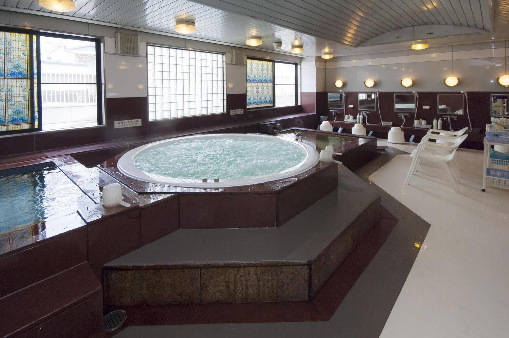 Sauna And Capsule Hotel Hollywood Okayama Luaran gambar